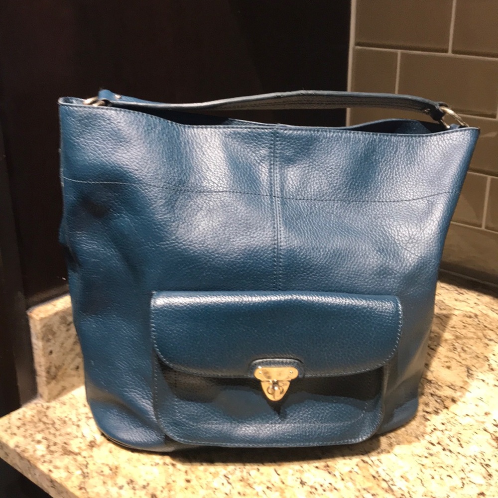 GUC TEAL GREEN BANANA REPUBLIC LEATHER BAG